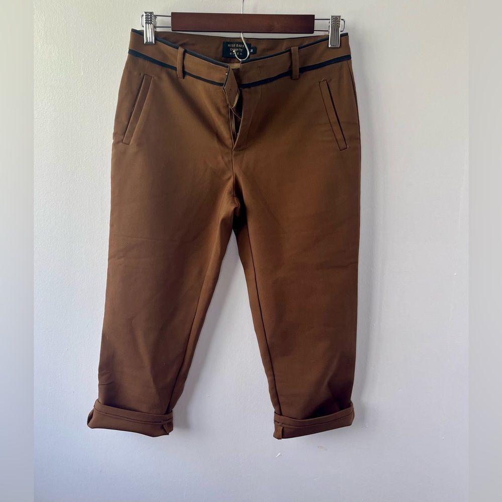 MISS DAISY Design by KOREA Brown Cropped Pants Size M Office Academia Basics - Picture 3 of 11